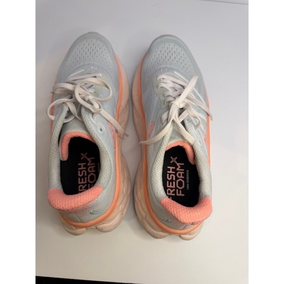 New Balance Fresh Foam X More v4 Grey Peach Running Shoes WMORCM4 Womens 8.5 - Picture 7 of 10